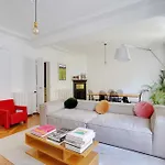 Charming Apartment- 2Br-4P- Parc Monceau