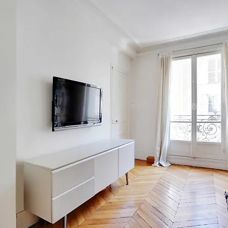 Charming Apartment- 2br-4p- Parc Monceau Apartment Paris