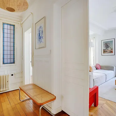 Charming Apartment- 2br-4p- Parc Monceau Apartment
